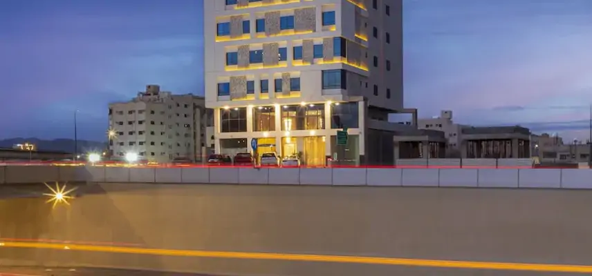 The Seasons Hotel image